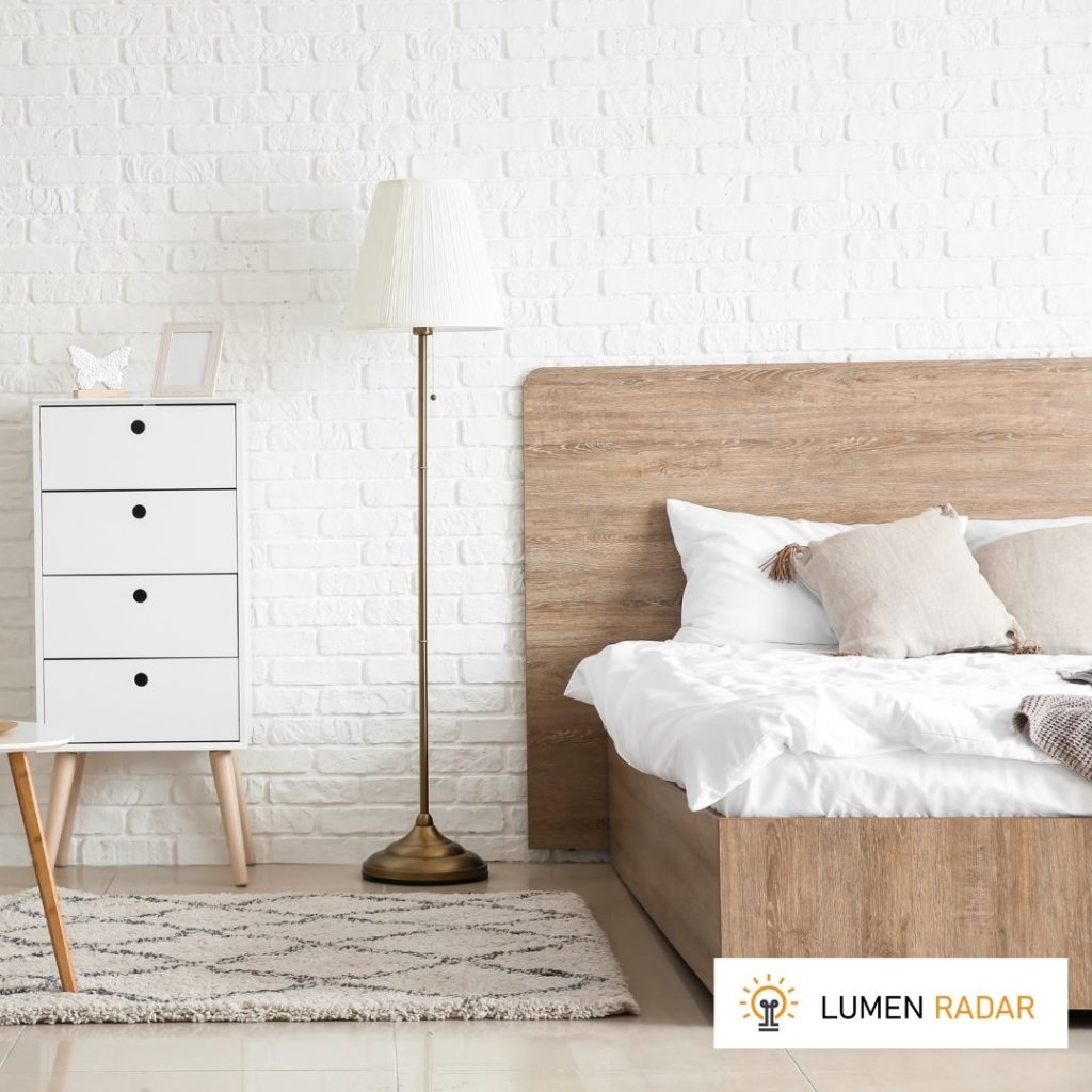 Buyer’s Guide for Best Floor Lamp for Bedroom